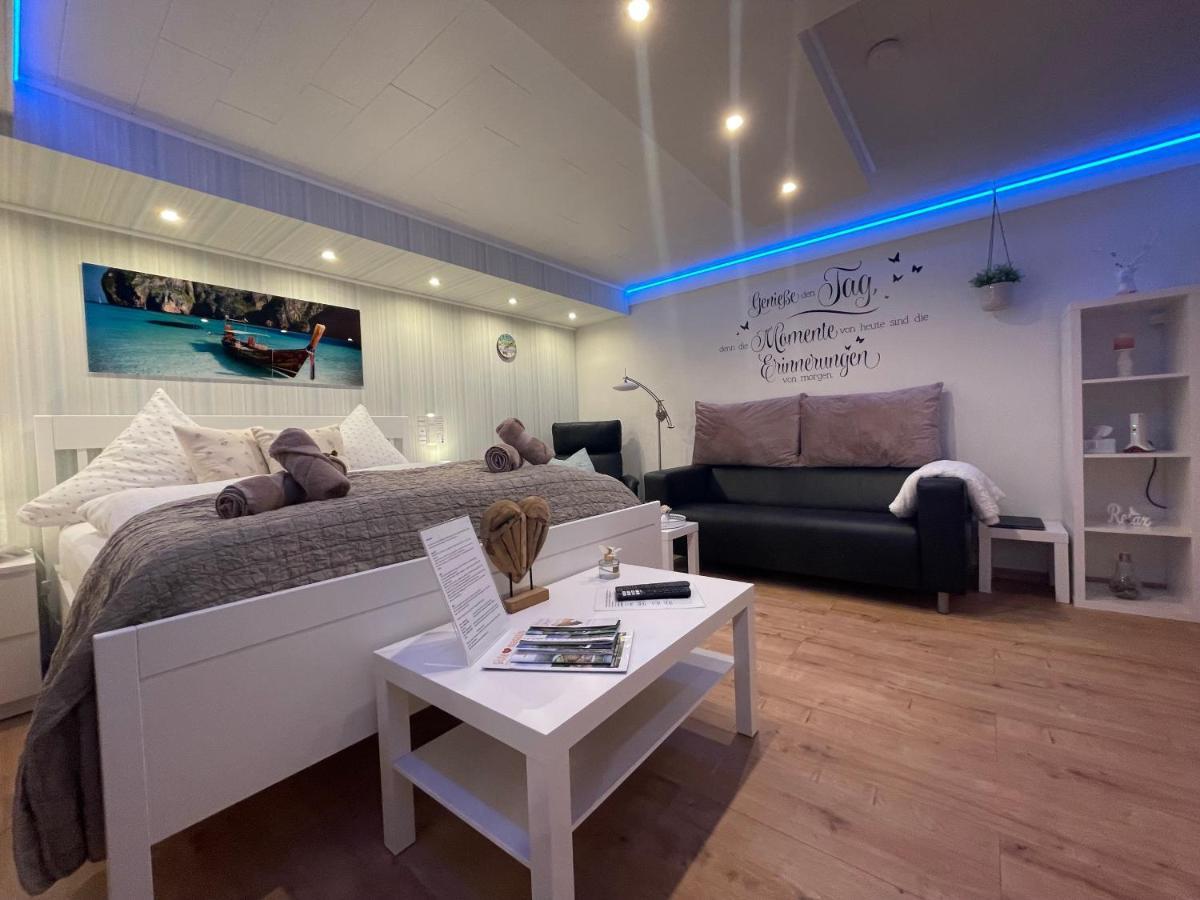 Apartment Moderne Zur Schlosshoehe