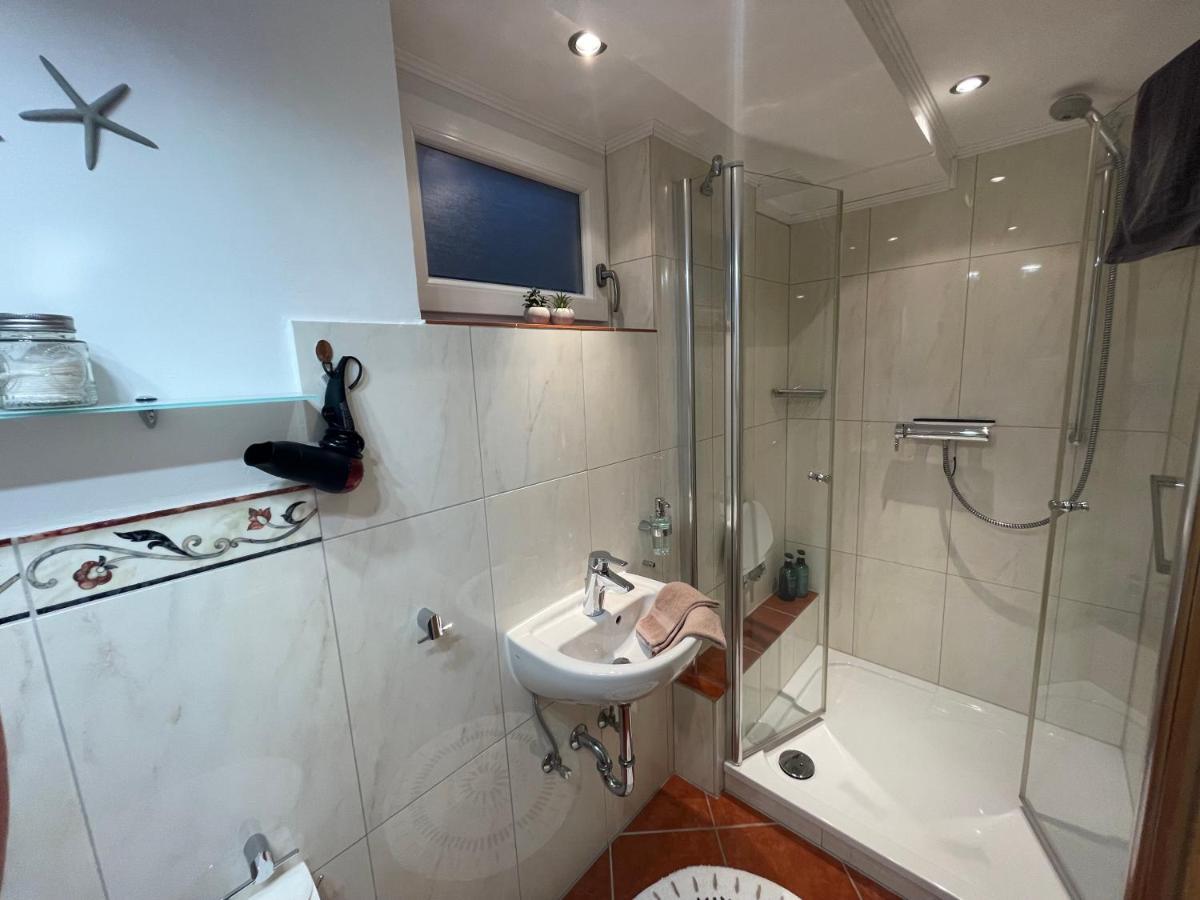 Moderne Zur Schlosshoehe Apartment *